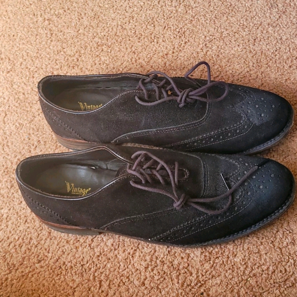 Vintage Brand wingtip shoes 11 D made in USA